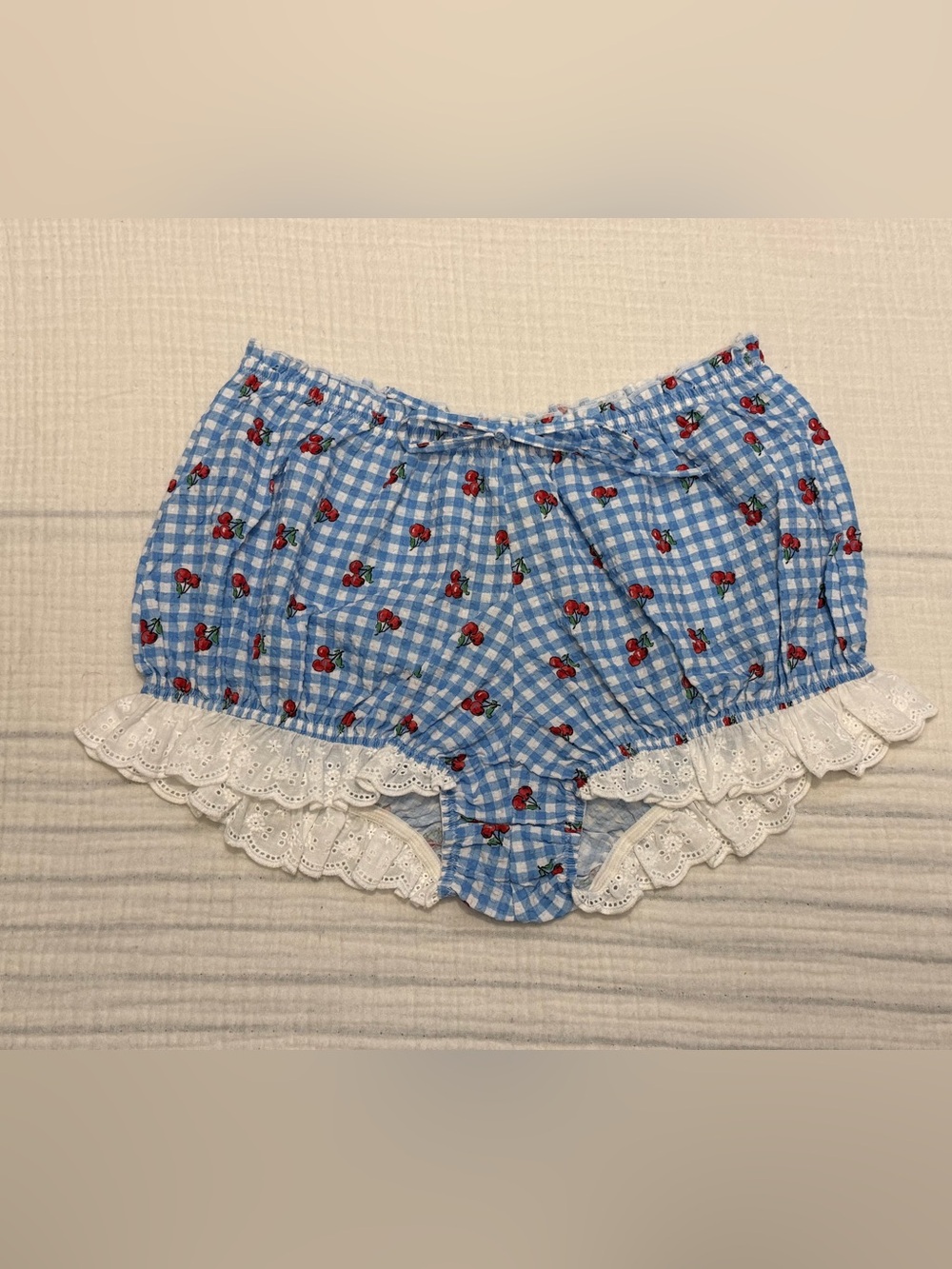 NWT Urban Outfitters Out From Under Pin Up Picnic Bloomer Short Size small
